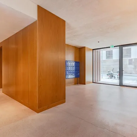 Balcony Garden Views At Terracotta Collection דירה